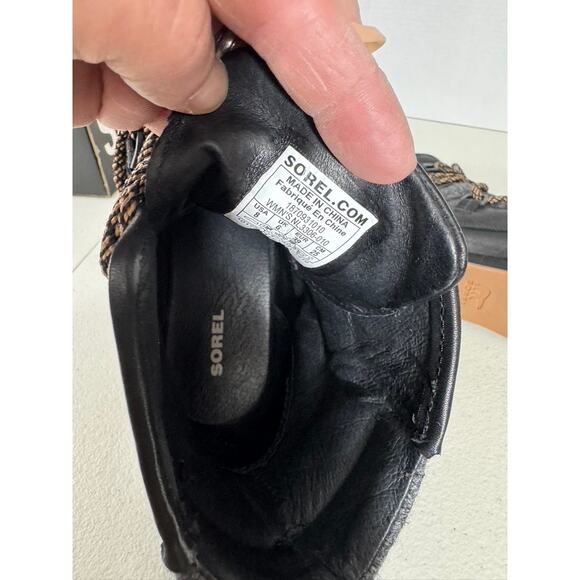 "SOREL" Blake Lace Up Blk Bootie SZ 8 Chunky Heel Quiet Luxury Old Money Goth - Picture 8 of 10